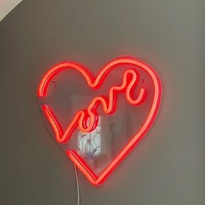 Light up love sign